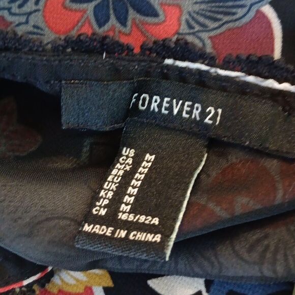 Forever 21 Floral Dress - Picture 10 of 13